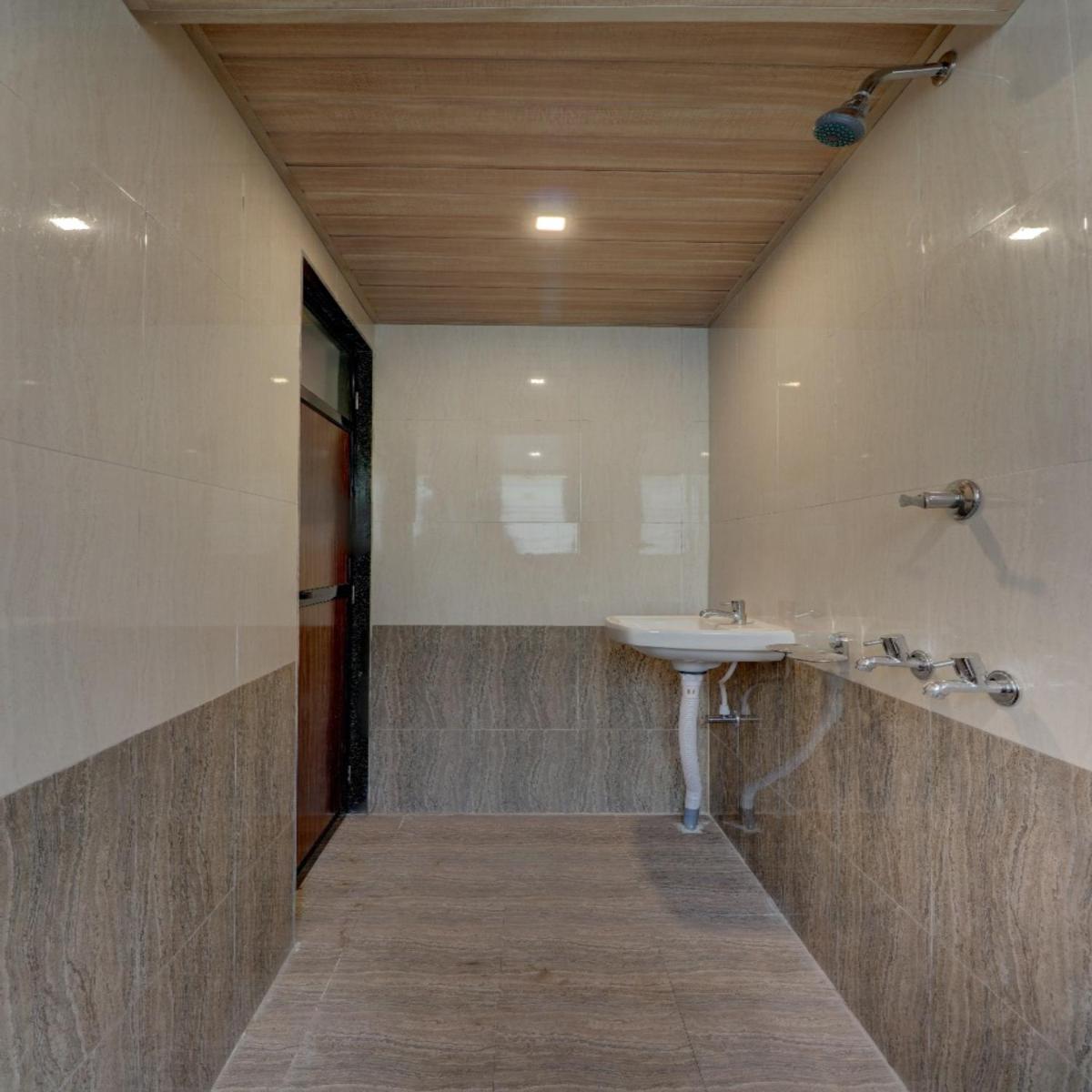 Hotel Snehaprabha - Near to Nagaon Beach Alibaug - Housity