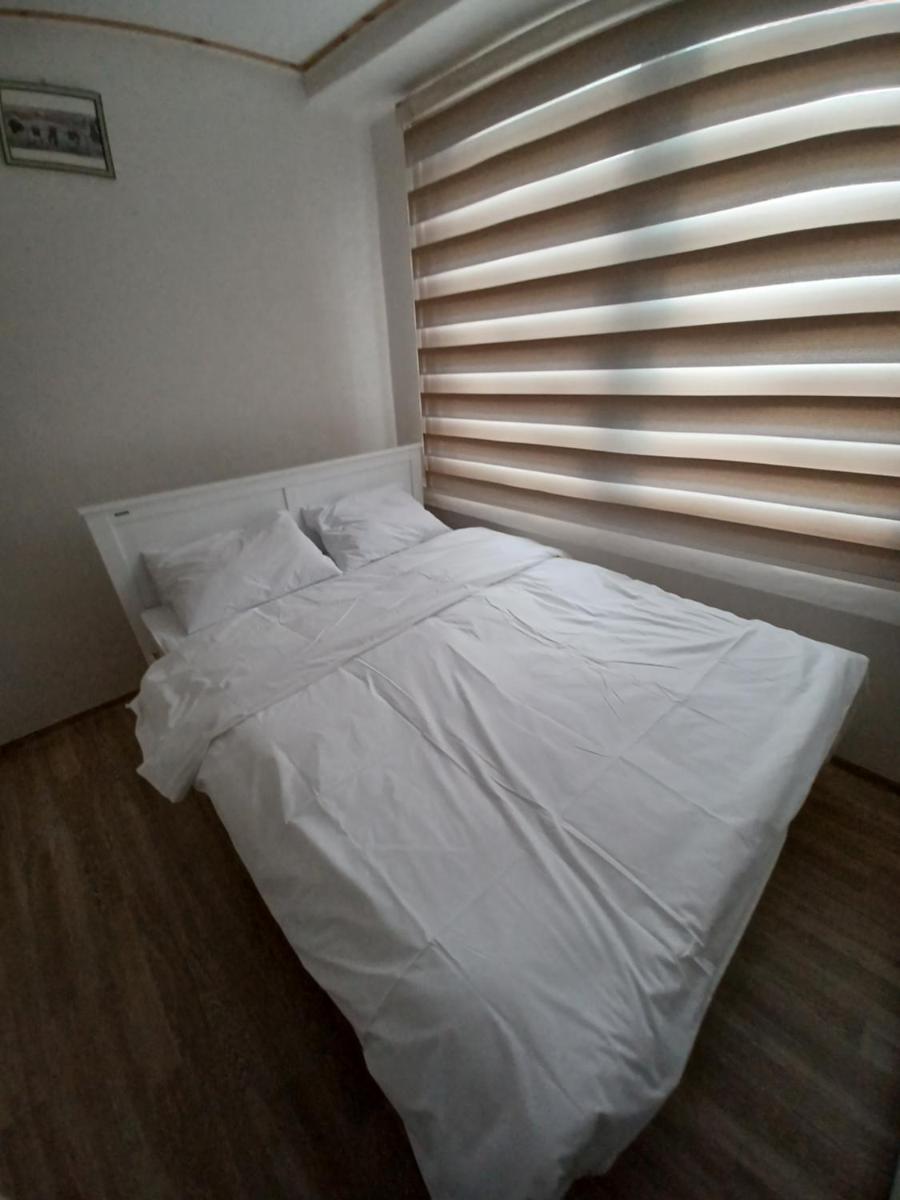 J&J Guesthouse - Housity