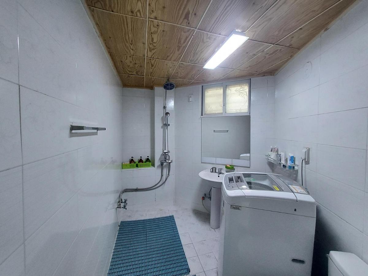 Suitetrails - J&J Guesthouse