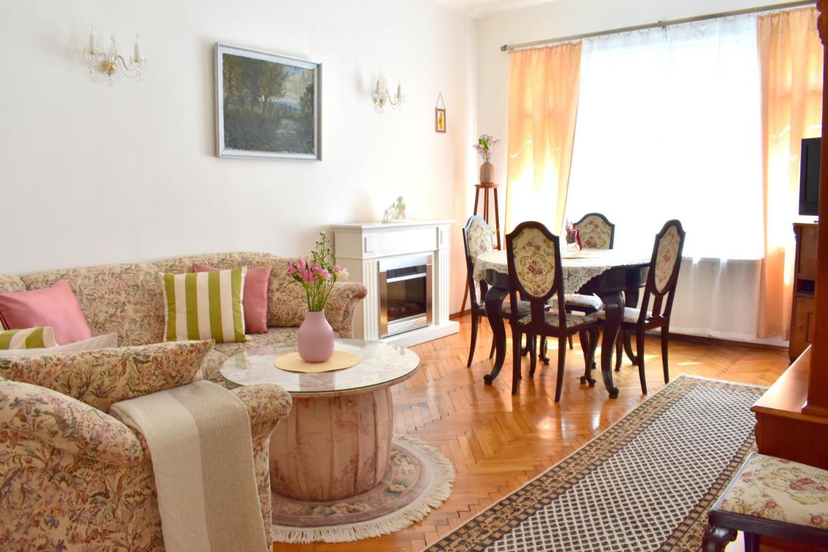 Old Town Konviktská - Bohemian Residence - Housity
