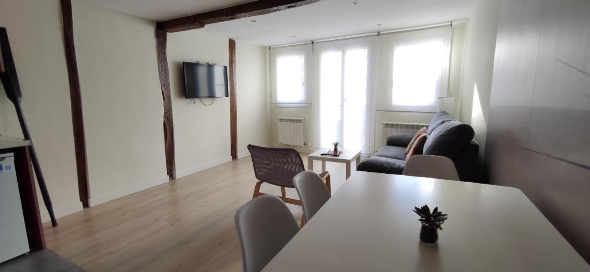 Apartamentos-Bermeo - Housity