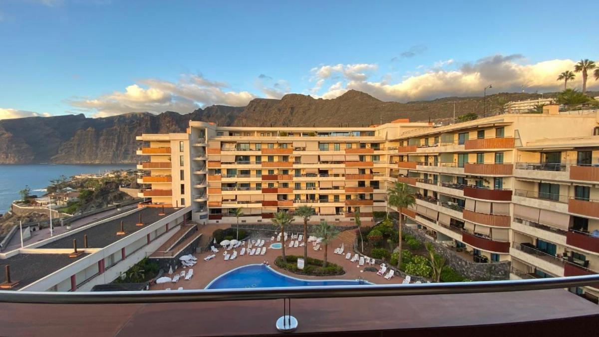 Balcon De Los Gigantes - Housity