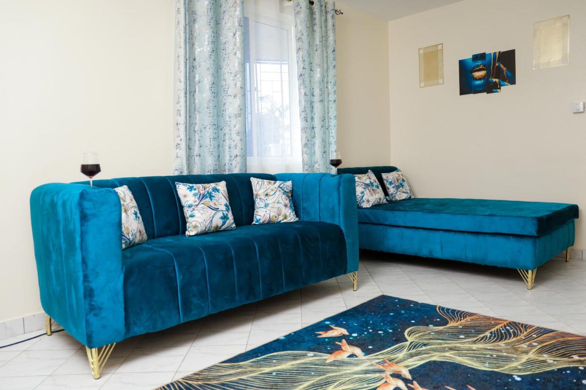 Royal Haven A3 Spacious 1Br Apartment 10min drive to beach hosts upto 4 guests WiFi - Netflix, 10min drive to beach - Housity