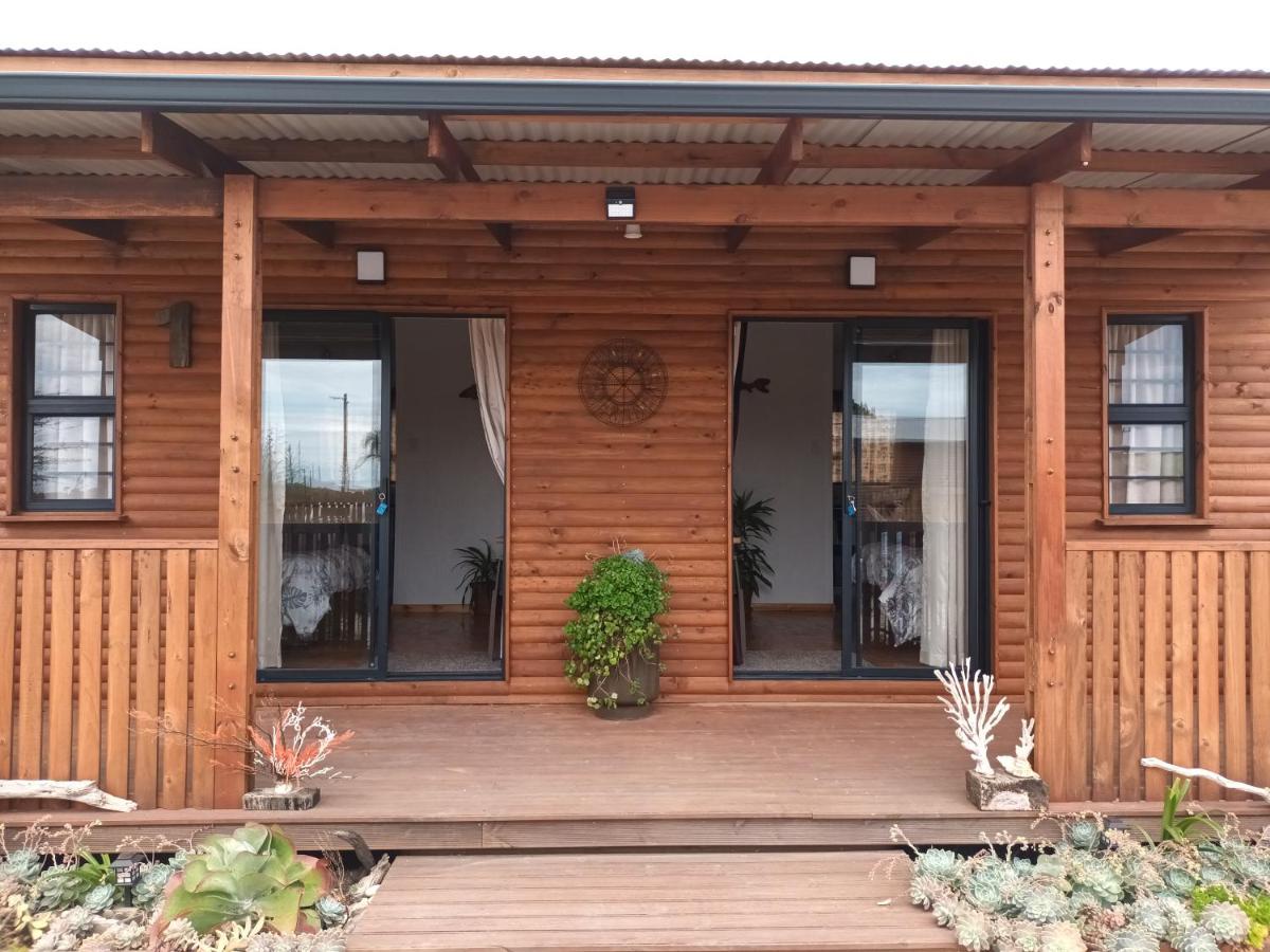 Chameleon Lodge - Housity