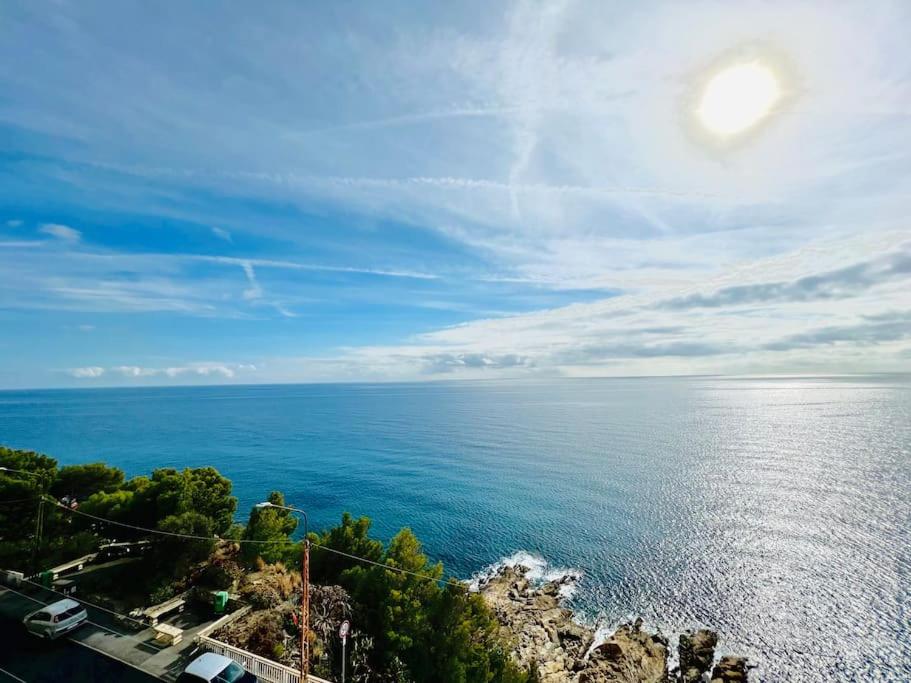 Suite Sunset 18 - Fronte Mare Sanremo - Housity