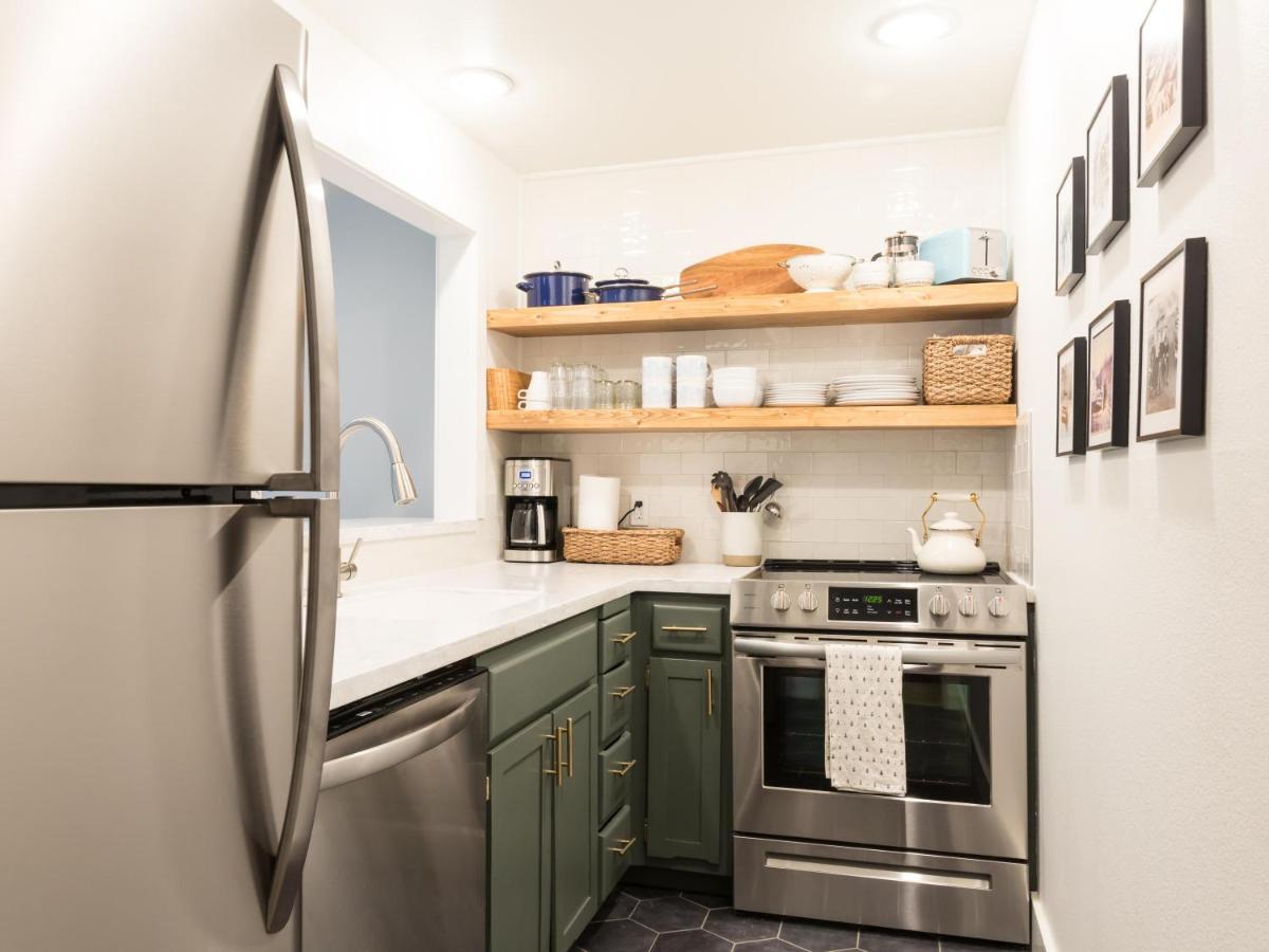 Riverview Hideaway - Housity
