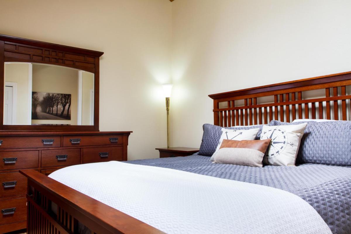 Rivers Edge at Snowater - Housity