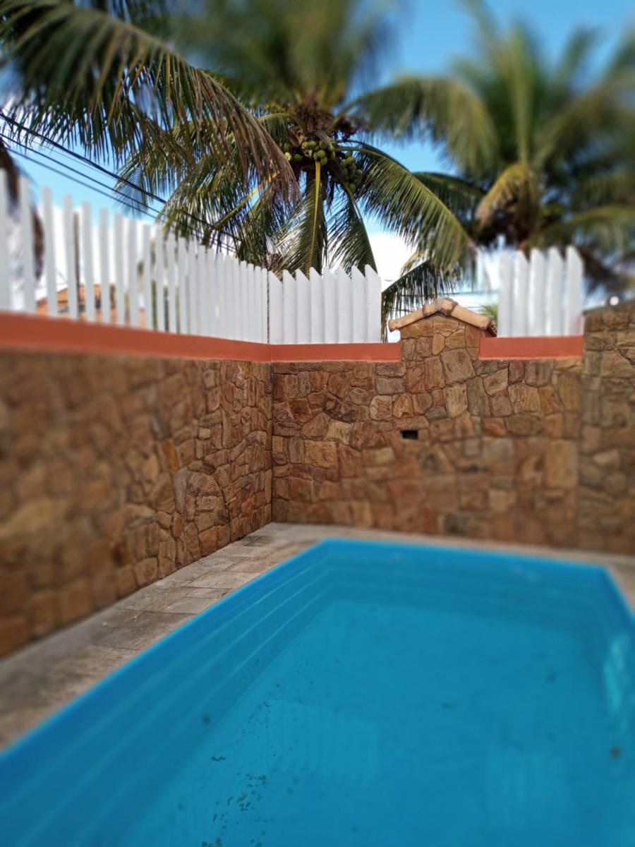 Casa na quadra da Praia de Peruíbe - Housity
