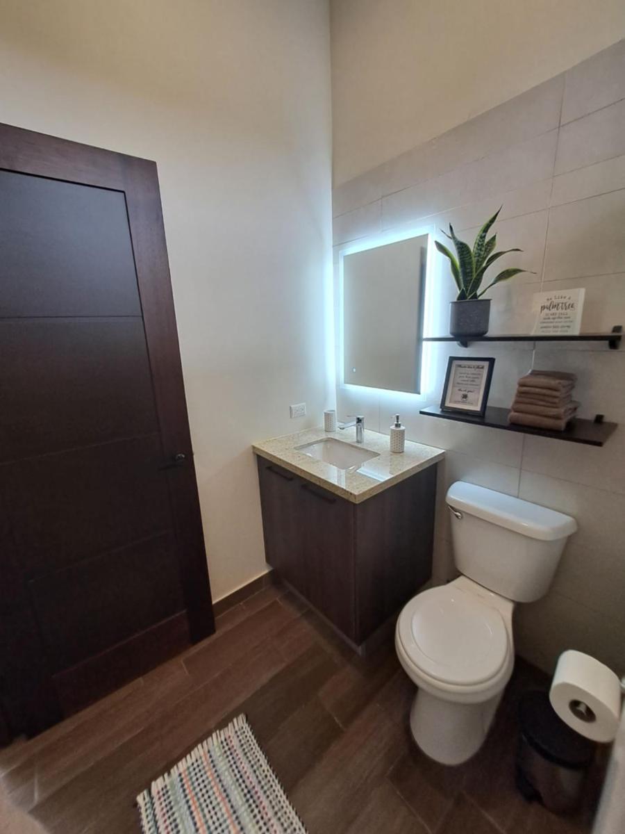 Suitetrails - Comfy King bed, private yard and pool!