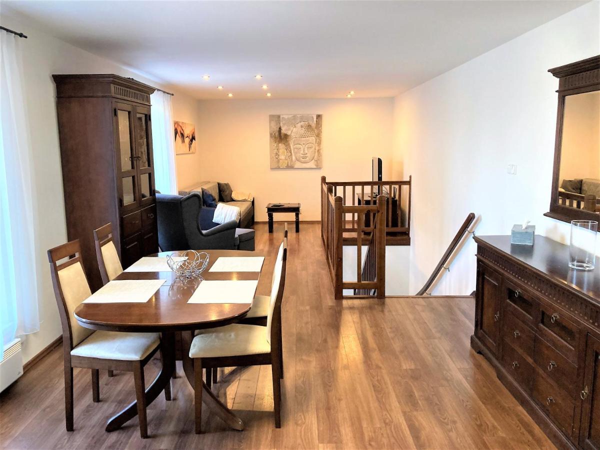 Mezonetový apartmán v Podještědí - Housity