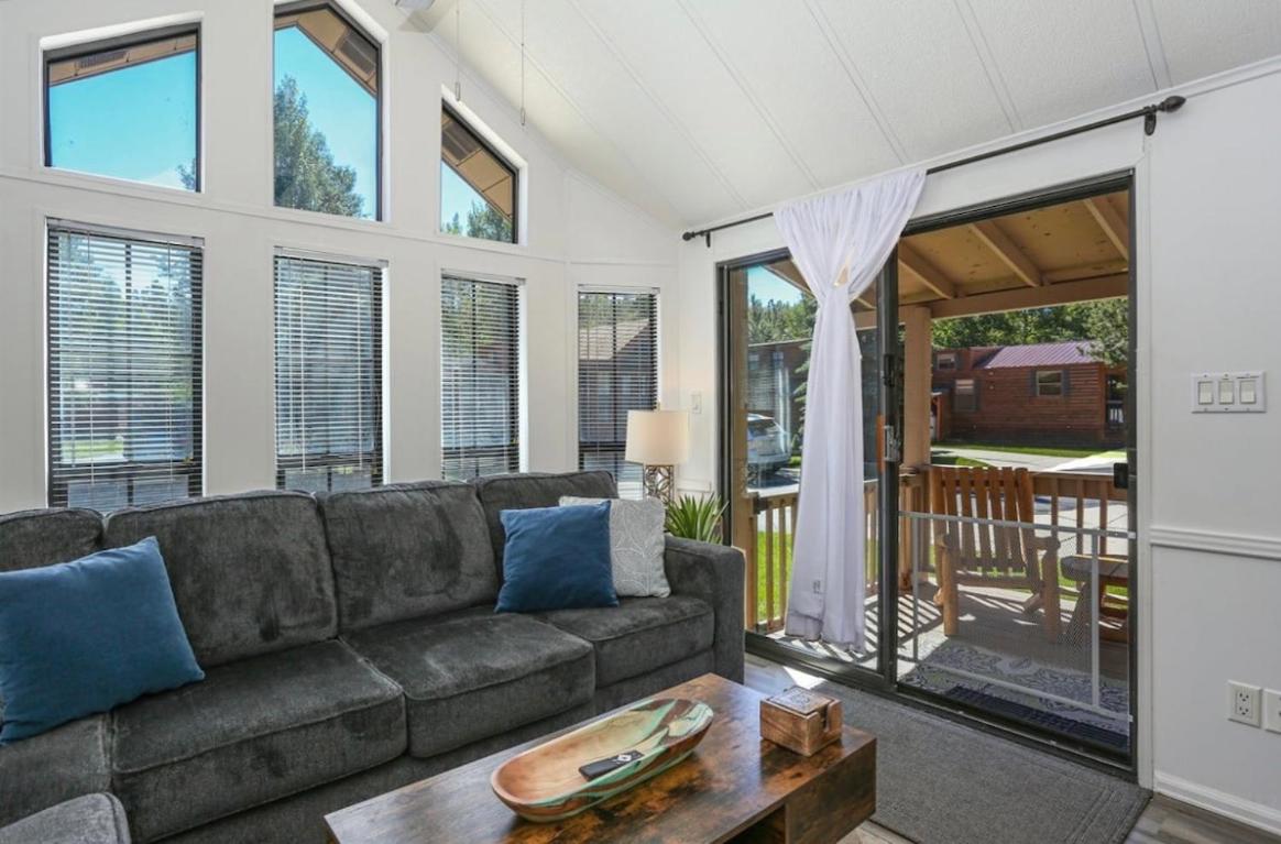 Sun & Snow Chalet Breckenridge, a dog lovers dream! - Housity
