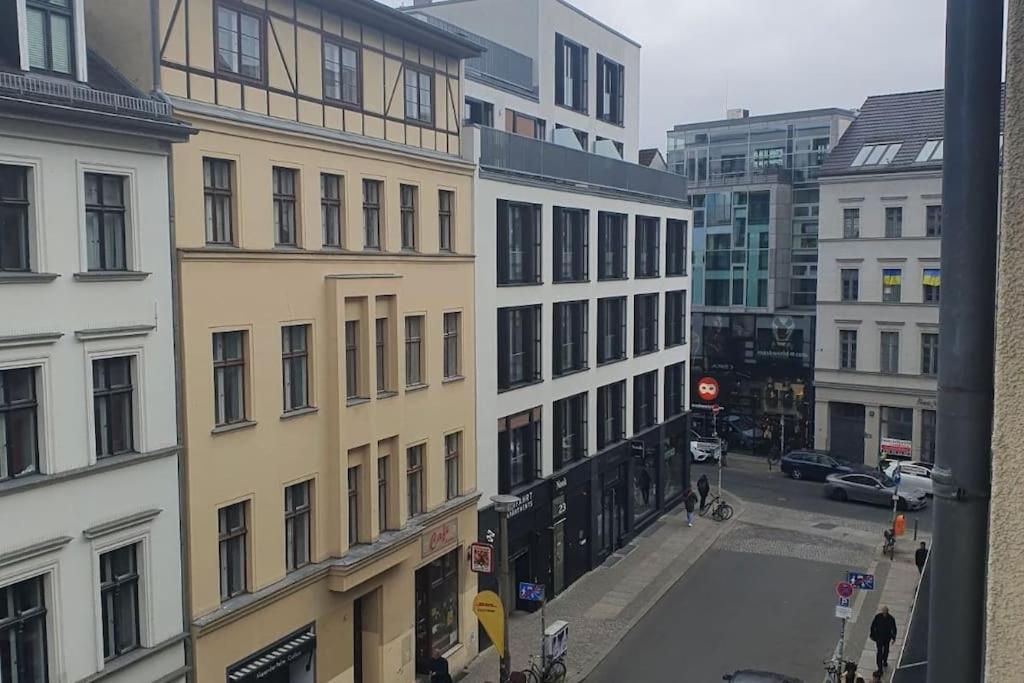 Luxury flat in the heart of Berlin 2131 - Housity