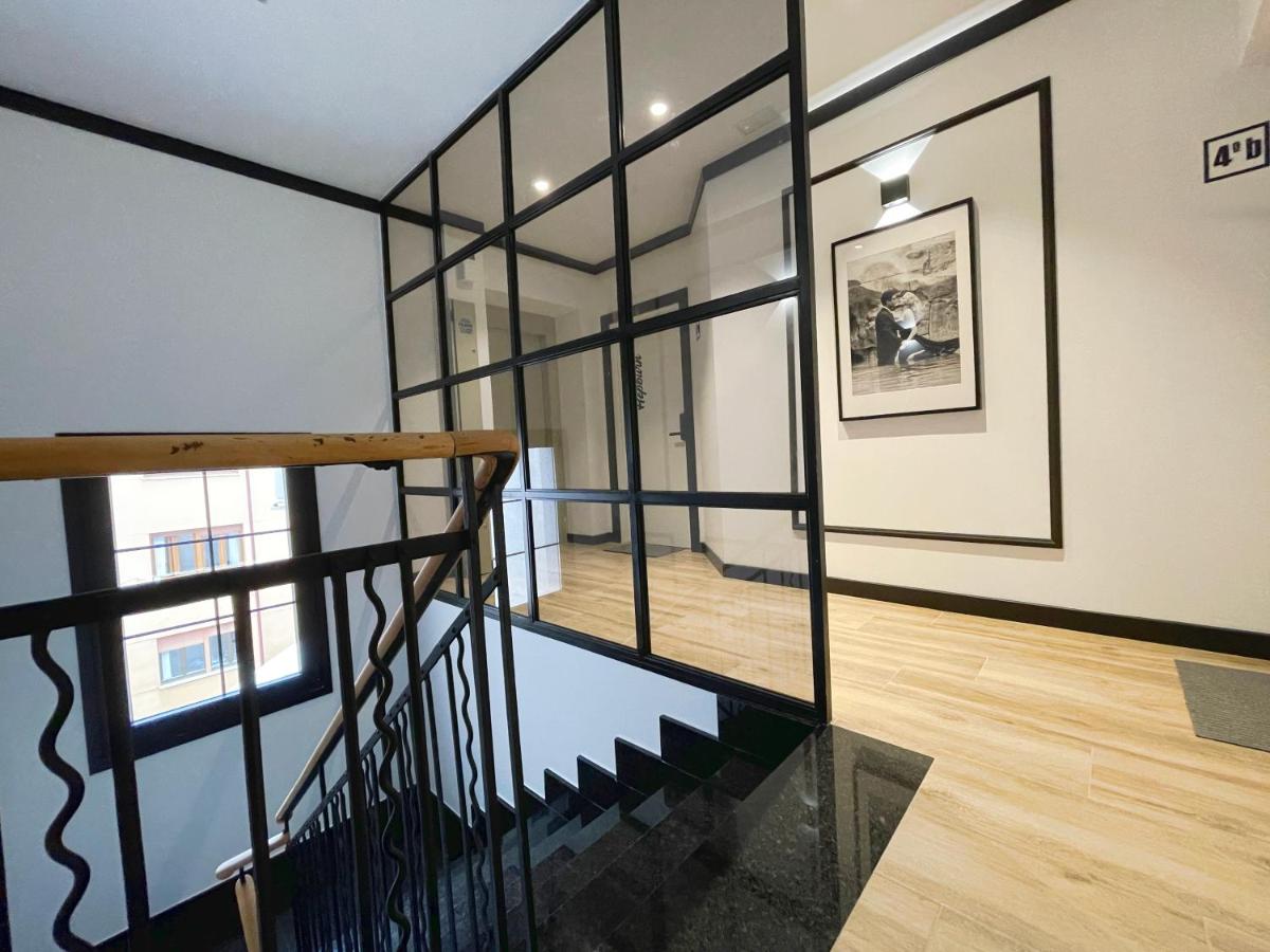 Suitetrails - Apartamentos MK77 León - Lancia