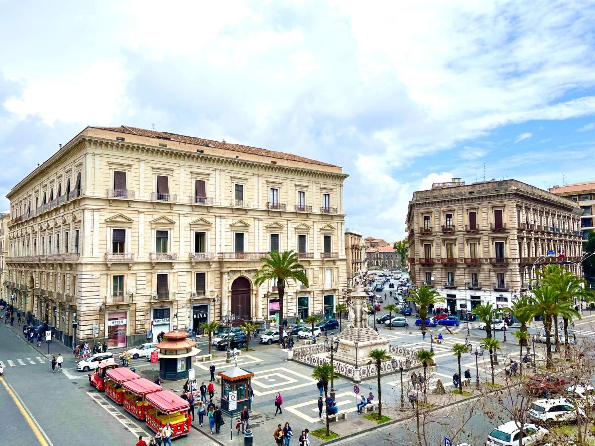 B&B Stesicoro InHabit - GuestHouse City Center - Housity