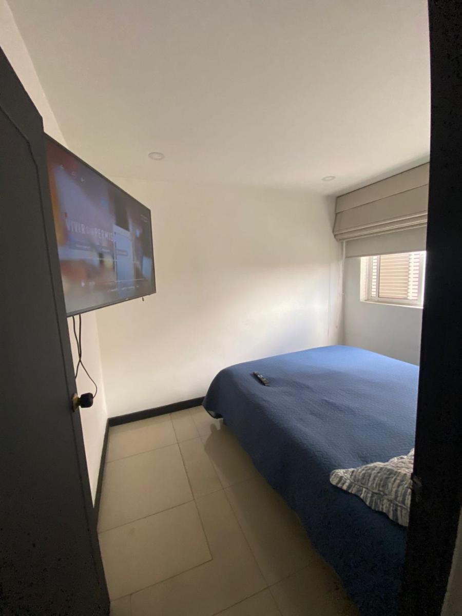 APARTAMENTO CERCA AL AEROPUERTO - Housity