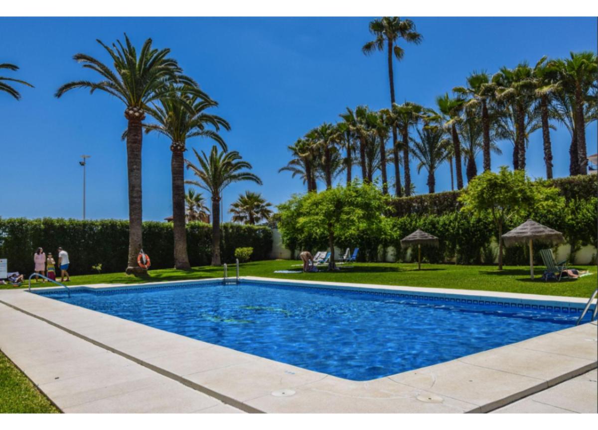 Apartment 511 Torresol, Sea Views - Housity
