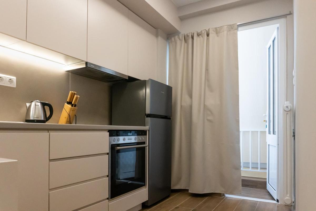 Elegant Suite - Piraeus - Housity