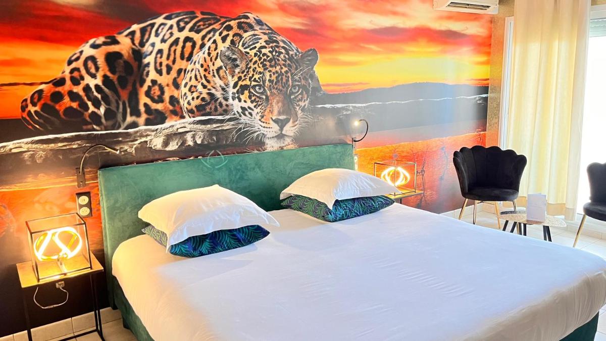 Un ou plusieurs lits dans un hébergement de l'établissement Résidence Hôtelière Natureva & Spa
