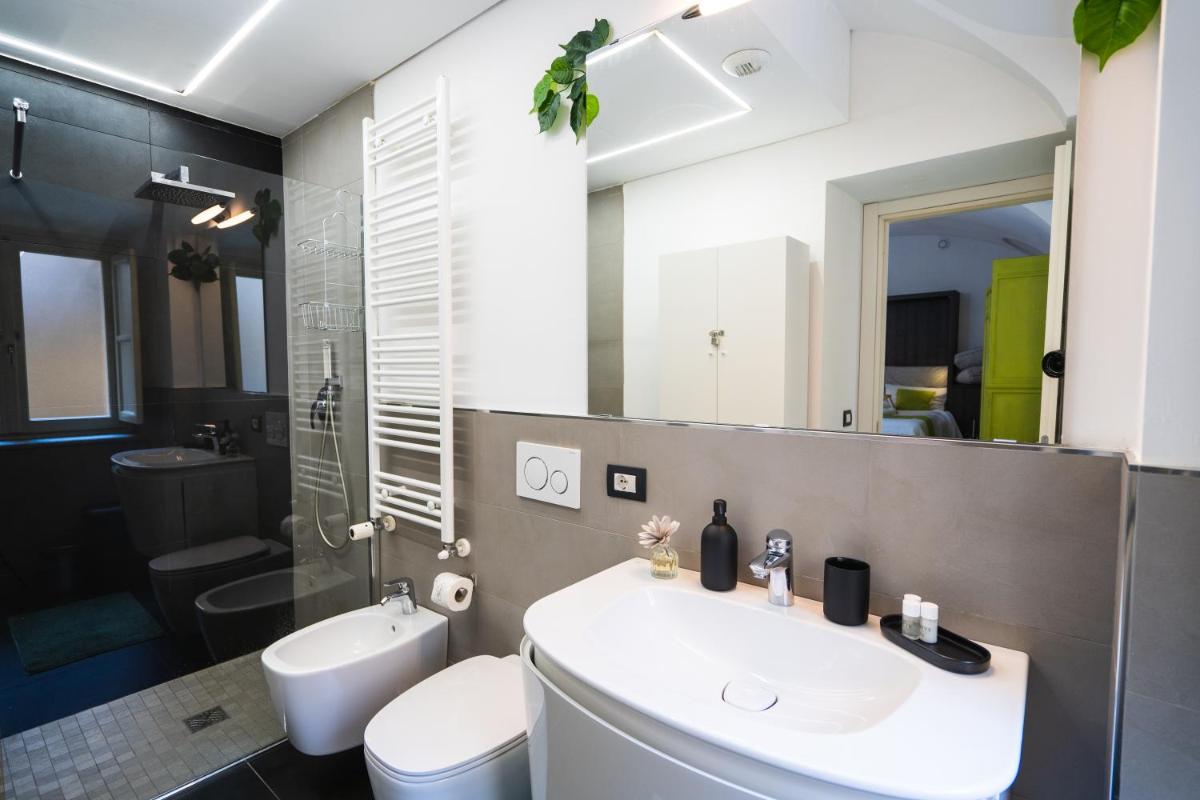Elegant Suite - Torino Centro Piazza Castello - Housity