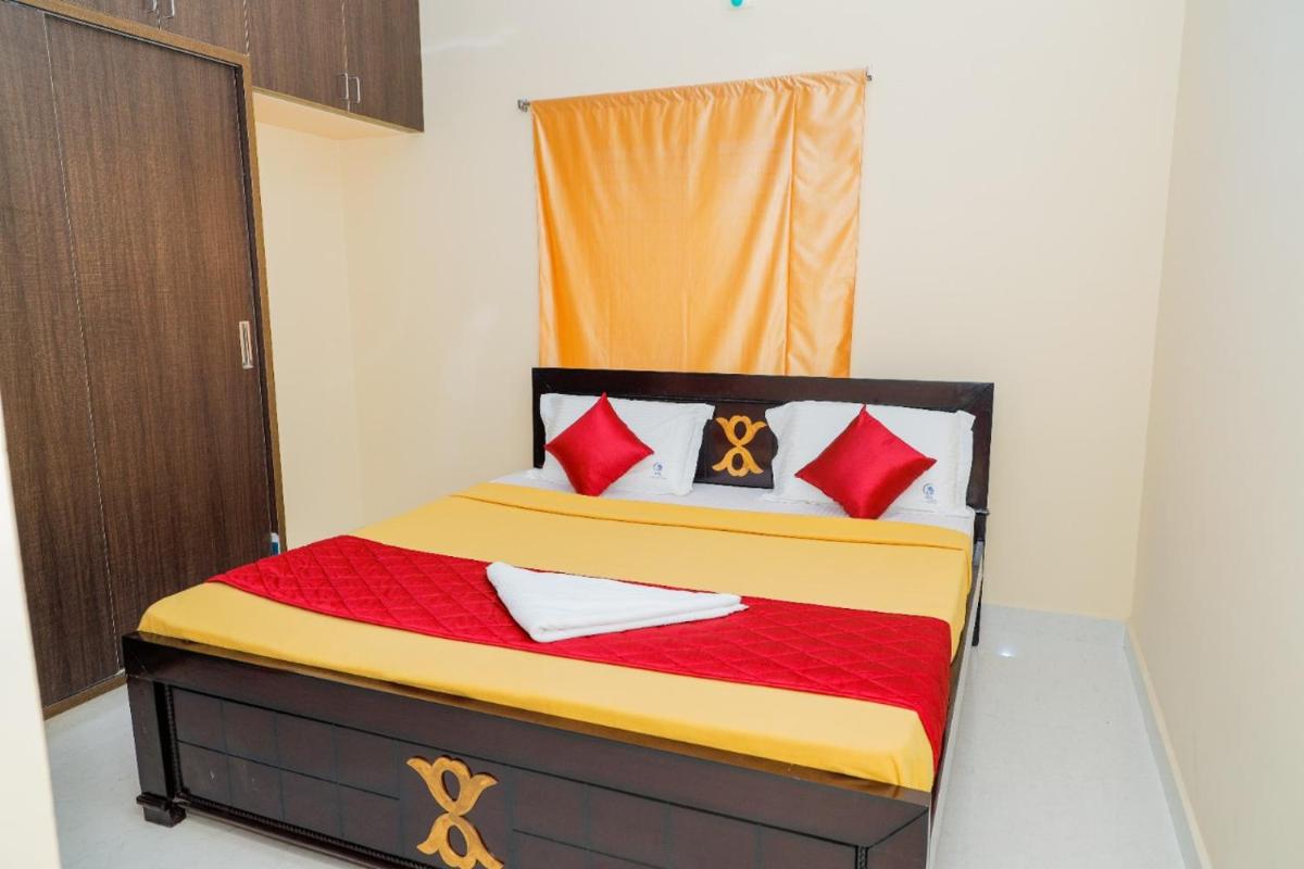 Suitetrails - RAK SERVICE APARTMENT