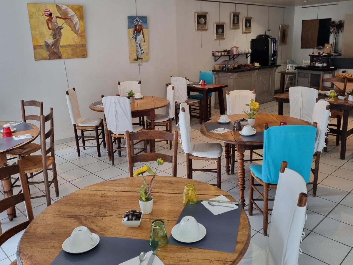 Hotel Au Marais - Housity