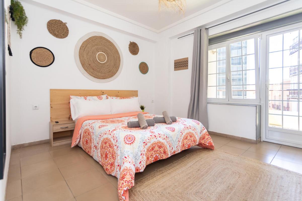 Big Room Happy Alicante - Housity