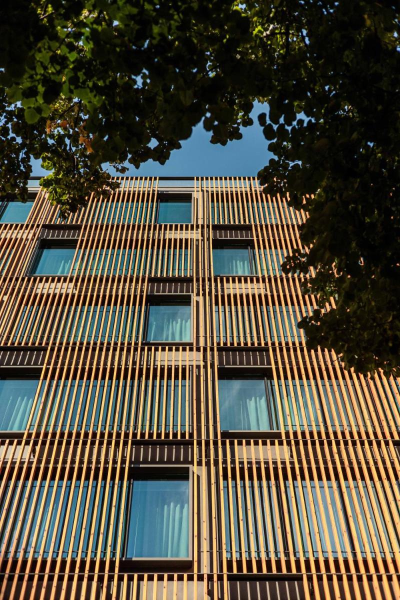 O edifício onde o hotel está situado