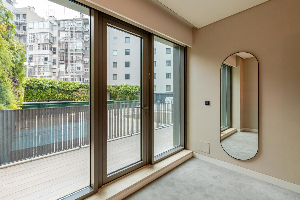 Uma varanda ou terraço em LUSTER Hotel