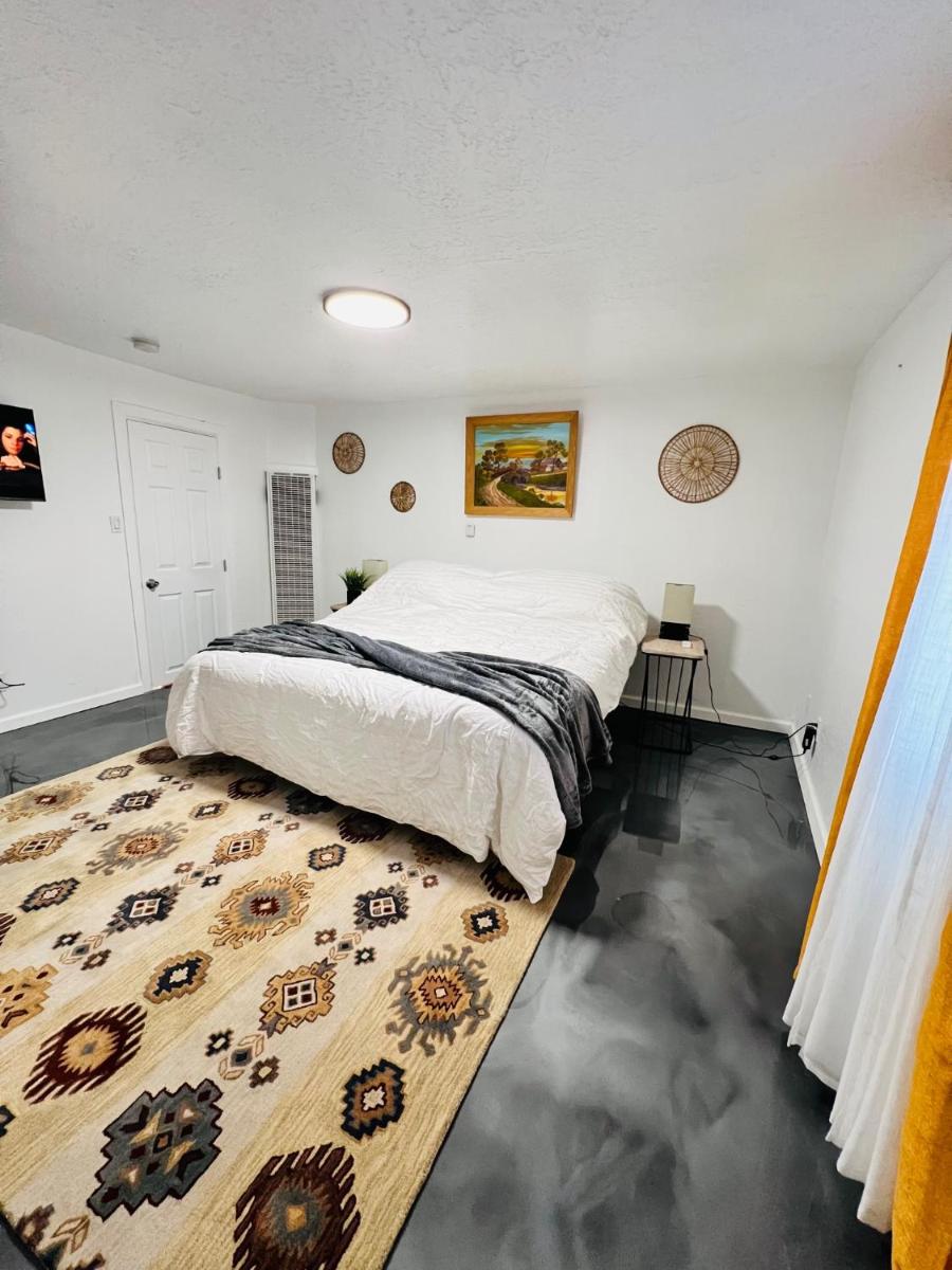 Los Casita Azul- Cozy Blue House - Housity