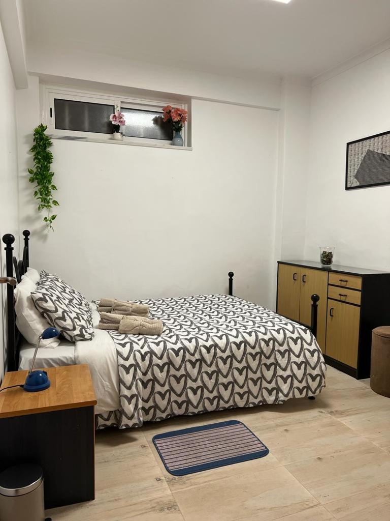 Charming House - Housity