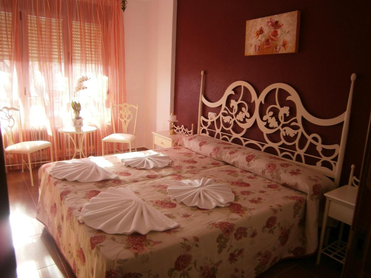 Apartamento Pensión La Vía Láctea - Housity