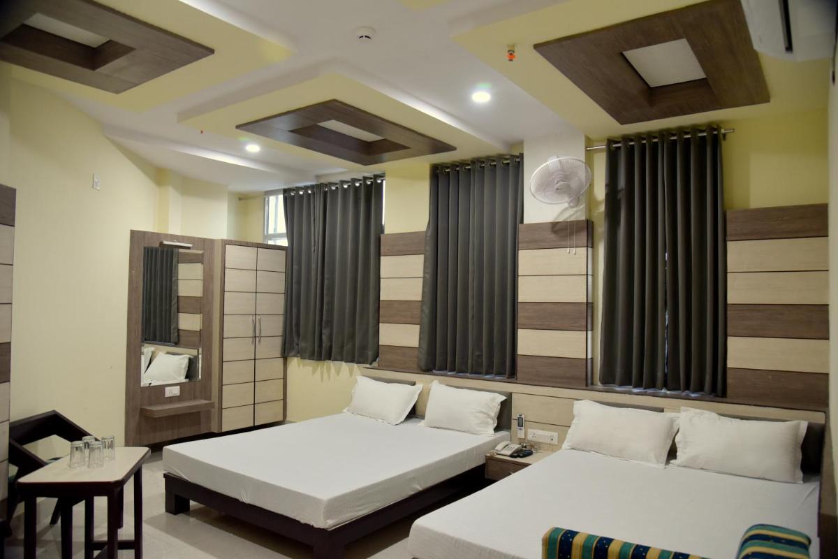 Hotel Shri Gourav - Housity