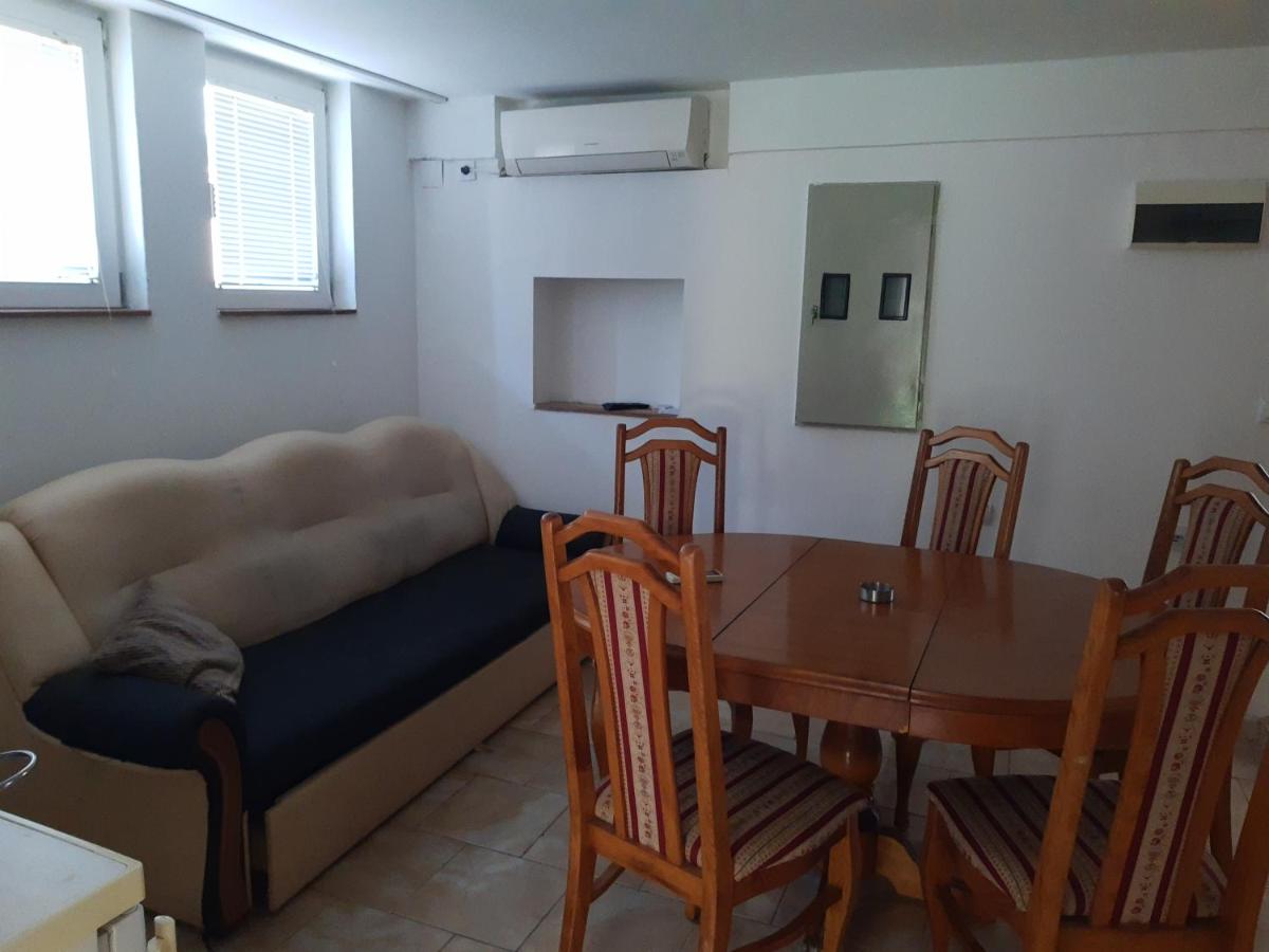 Šebešfok Apartman 2 - Housity