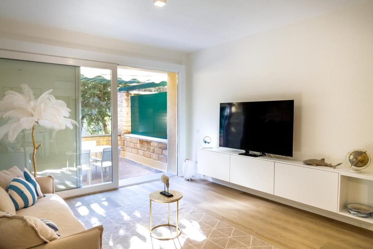 Italyescapes La Piazzetta - Housity