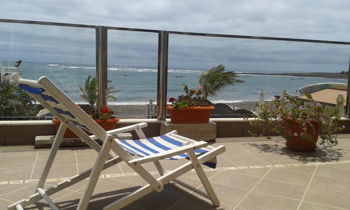 Apartamento con encanto en la playa frente al mar 