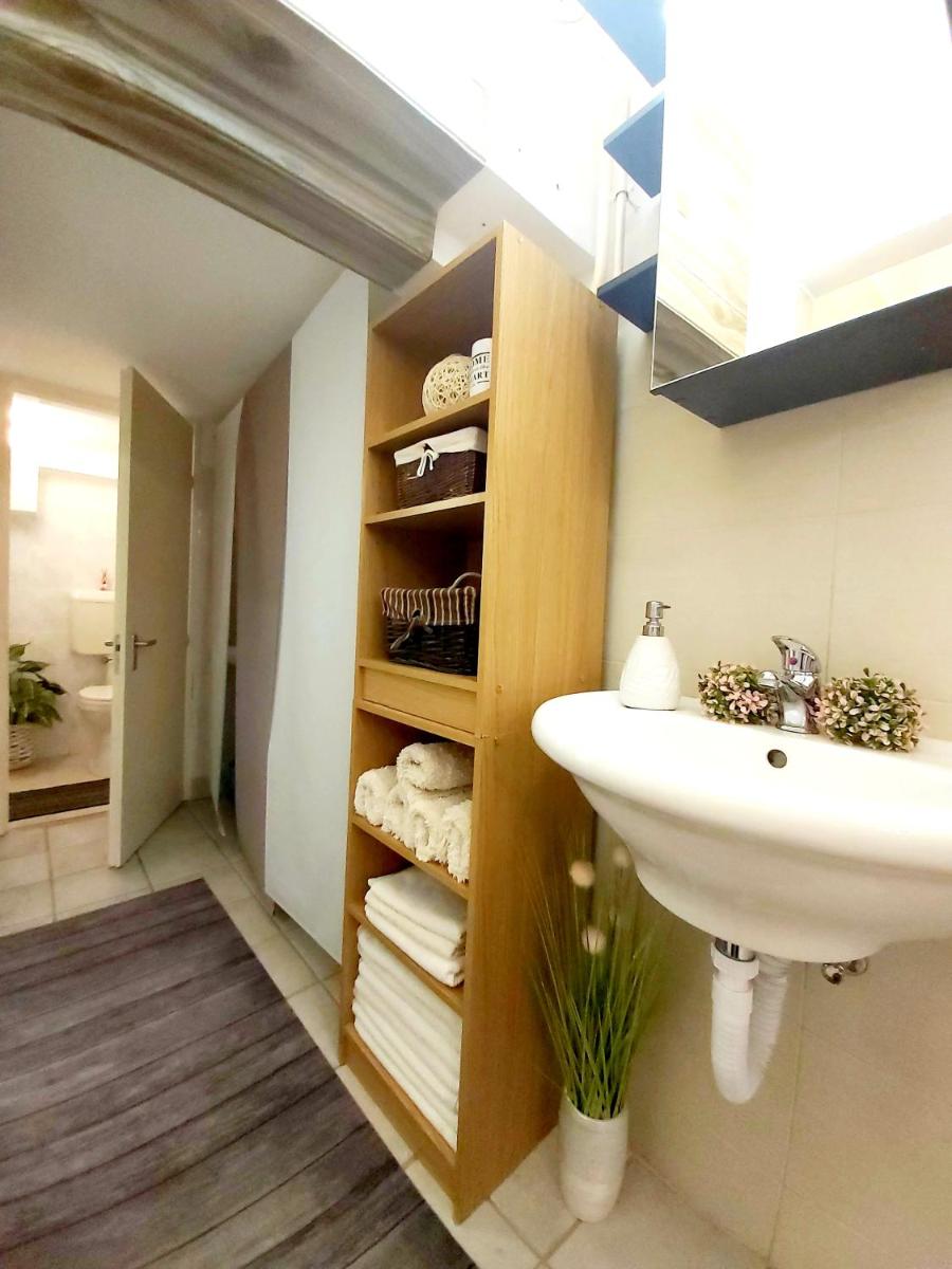 Nóra Stúdió Apartman - Eger - Housity