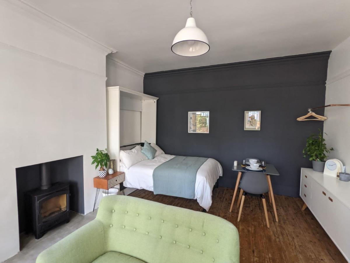 *Unique Brighton Apartment & Garden, near Beach* - Housity