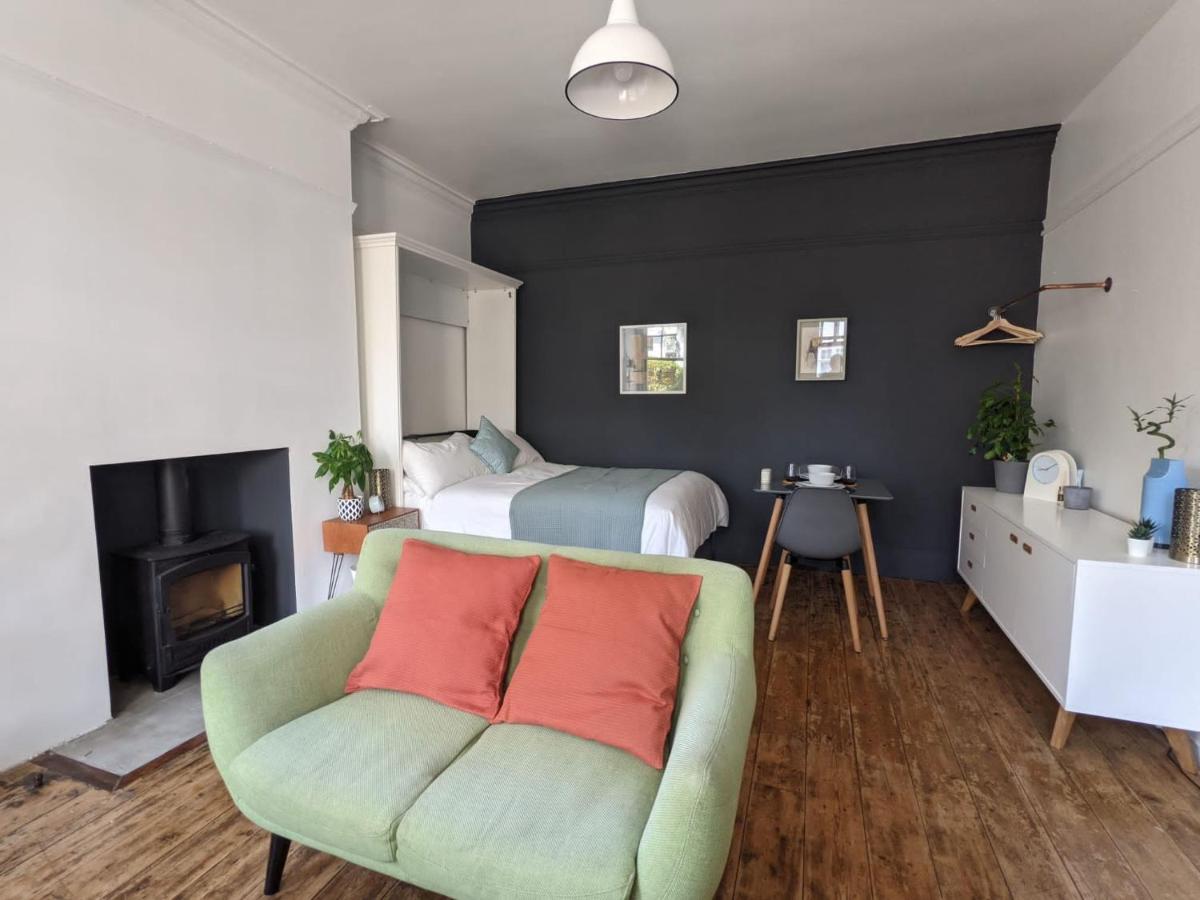 *Unique Brighton Apartment & Garden, near Beach* - Housity