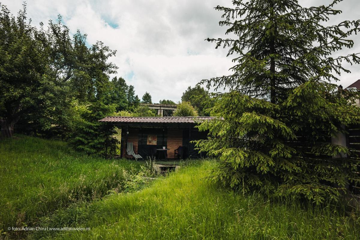 Ethereal Chalet - Housity