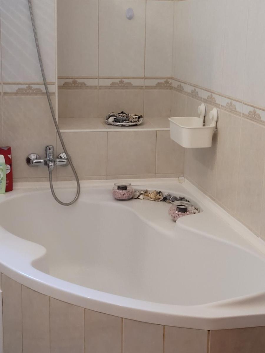 Suitetrails - Lara Apartman