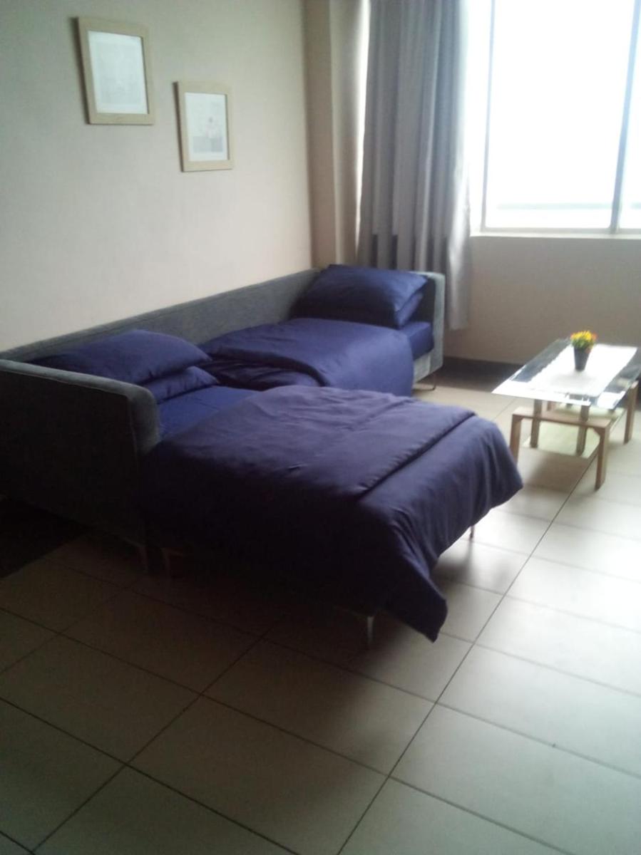 Amandonia 903 - Housity