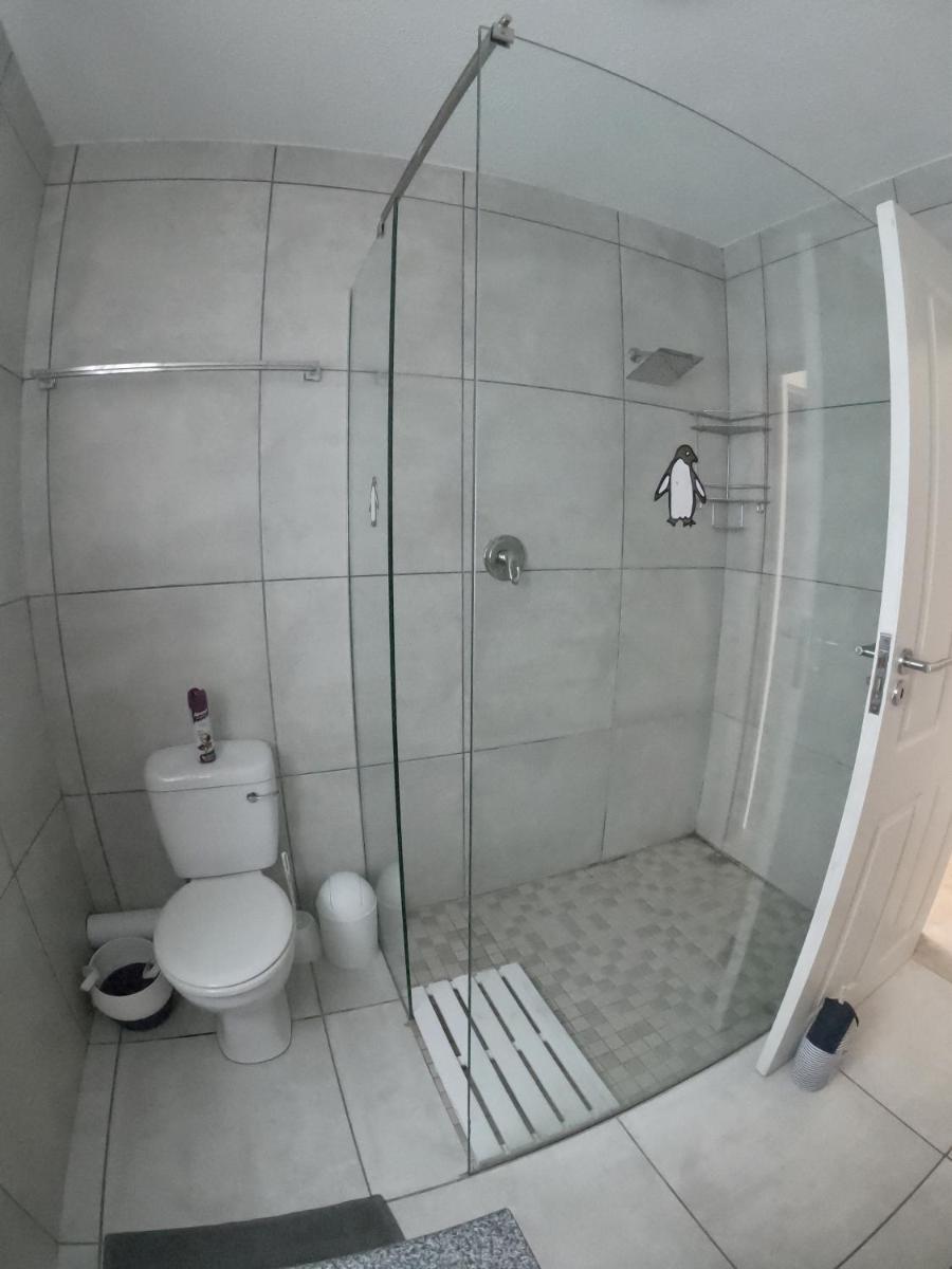 Apt on Beach front, Modern 2BR Solar, 50m to beach - Housity