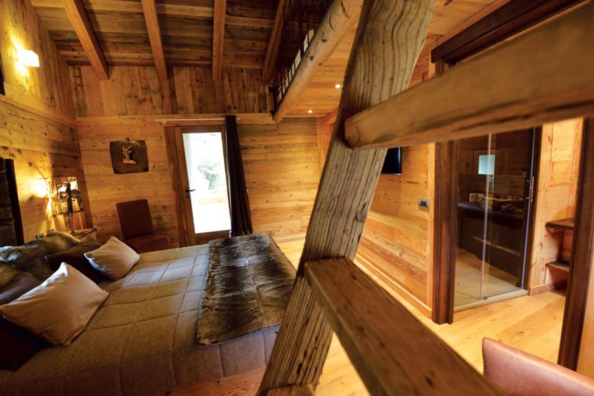 La Maison de Dolphe Chalet de Charme & Art gallery - Housity