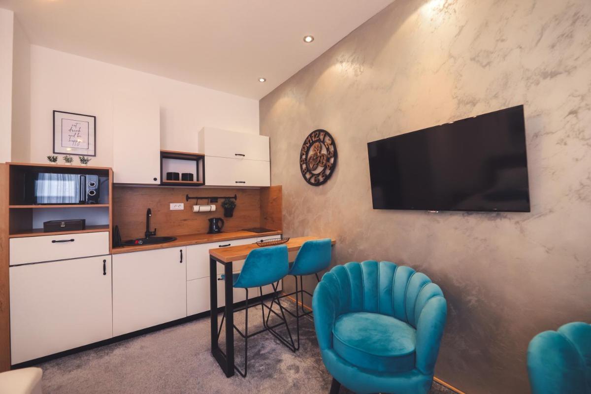 Central Square Apartment - Housity