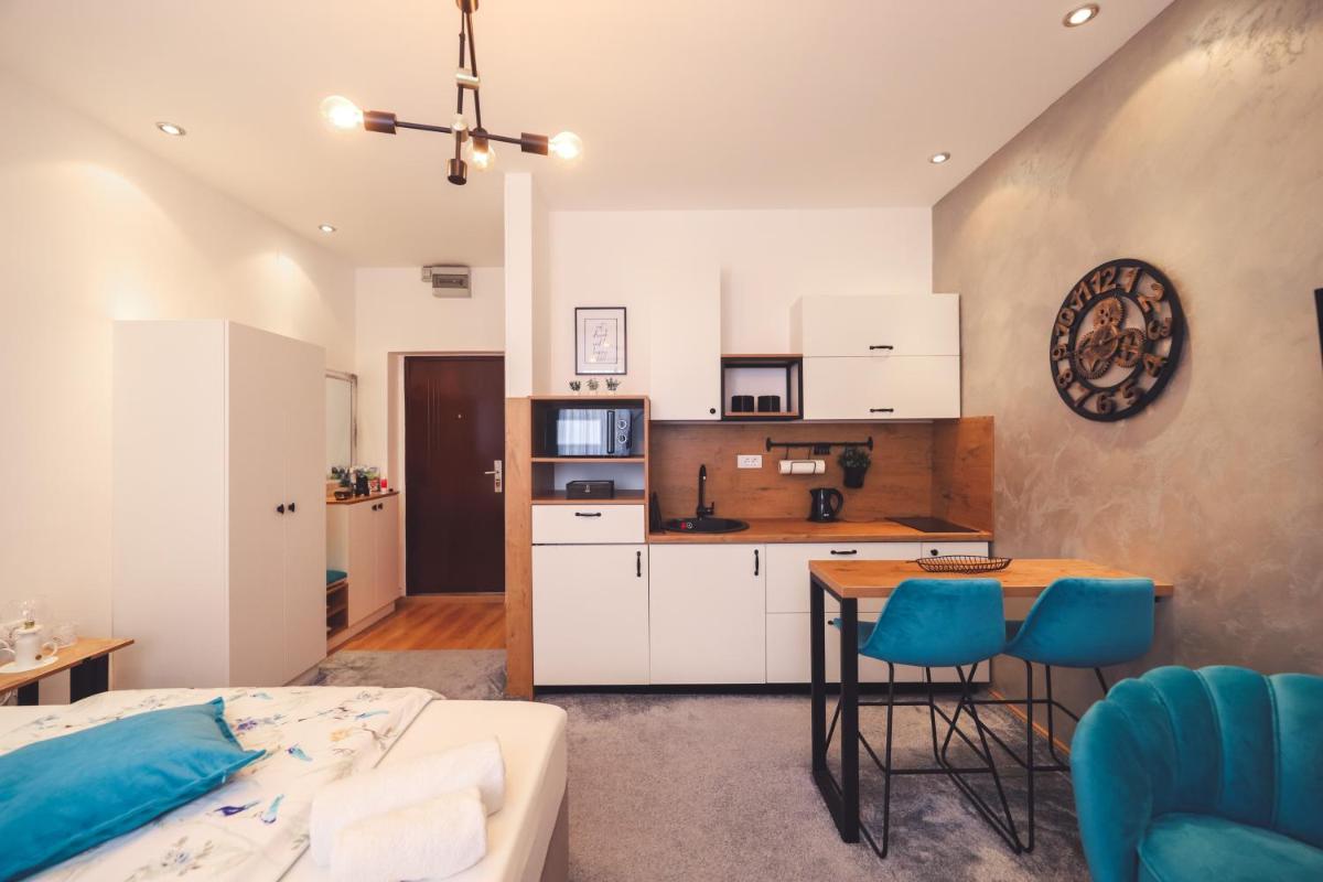 Central Square Apartment - Housity