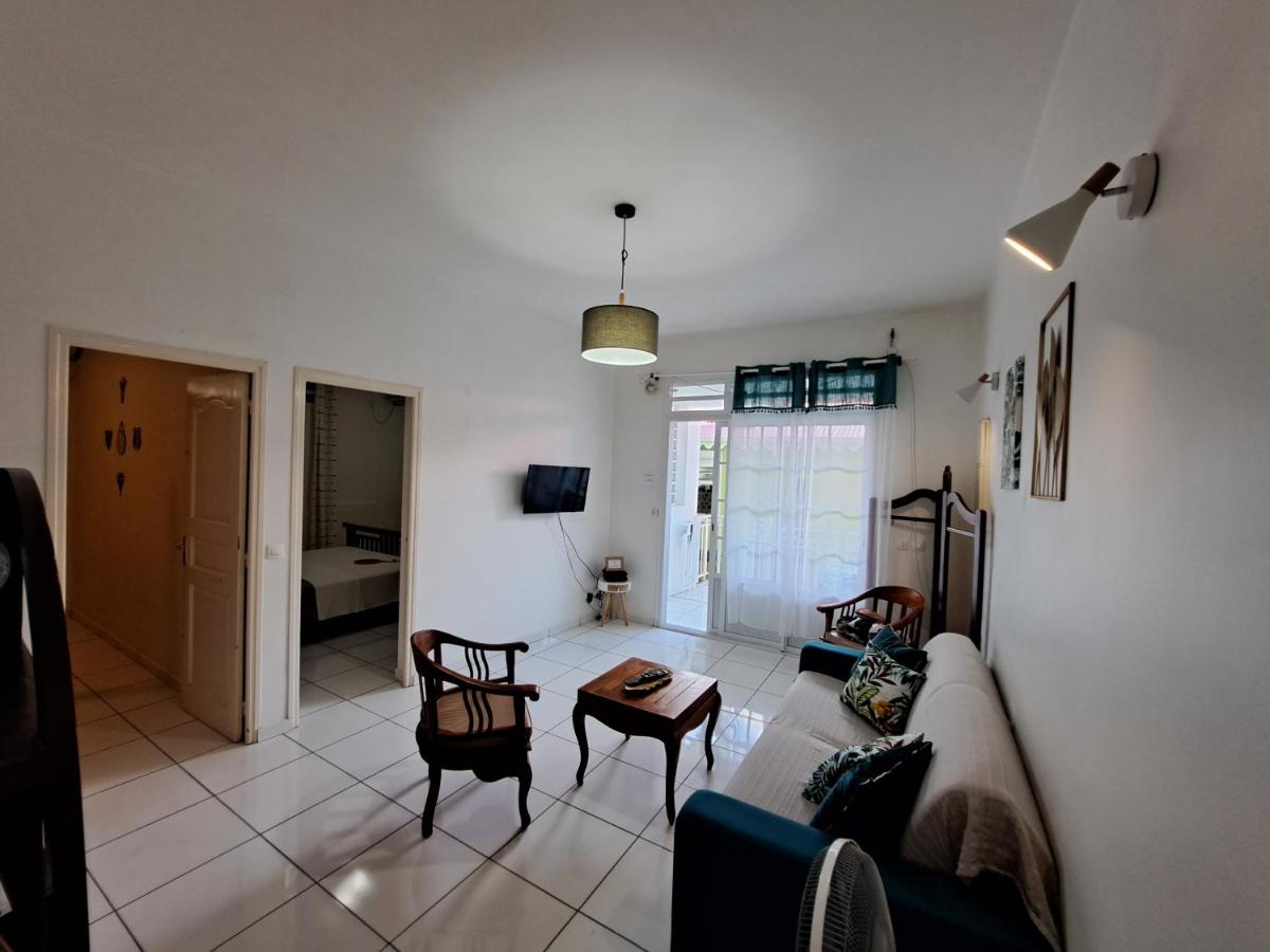 Appartement entier à Terre de Haut - Chez Odile - Hizvo
