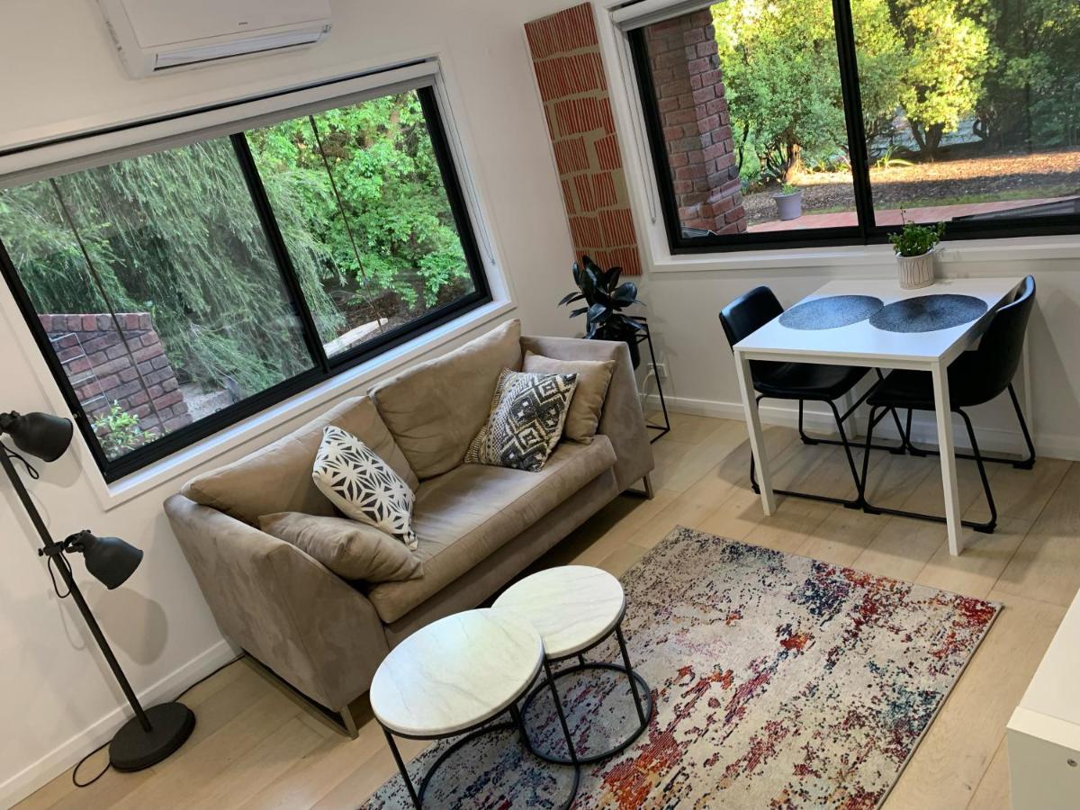 Adorable 1 bedroom private apartment - Housity