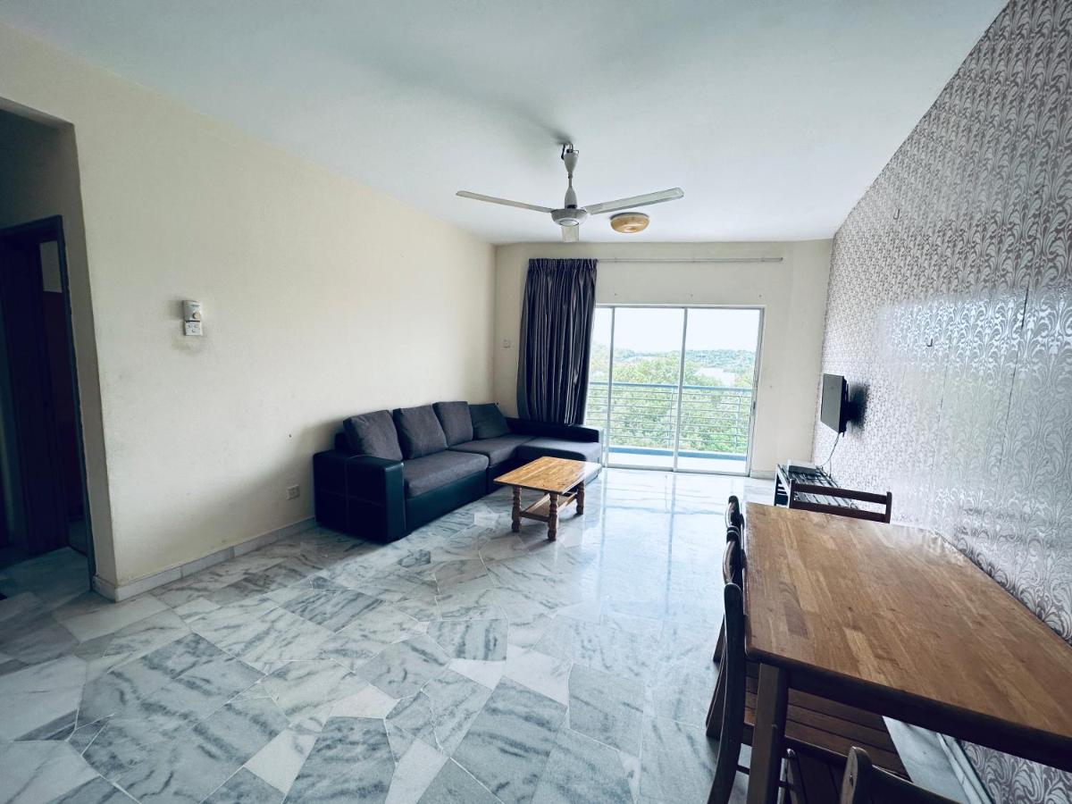 A-8-11 Marina view villas - Housity