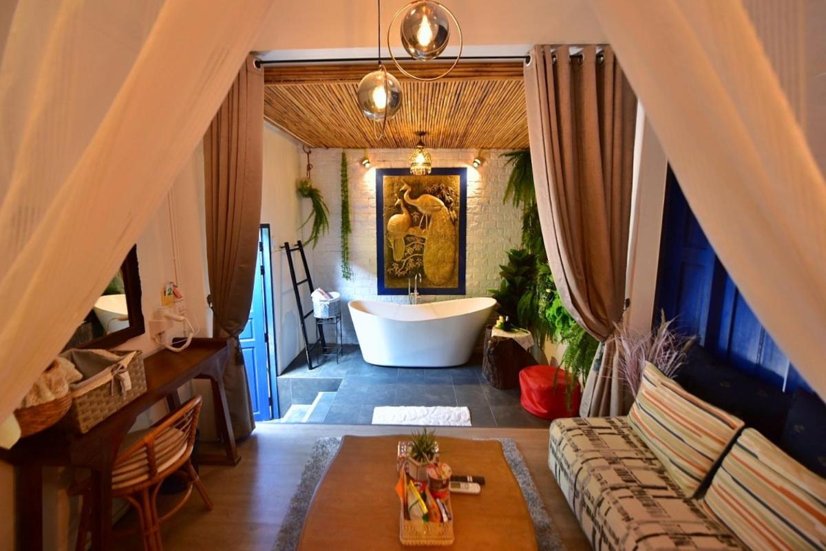 Virawan pool kohlarn วิราวัน พลู รีสอร์ต ที่พักเกาะล้าน - Housity