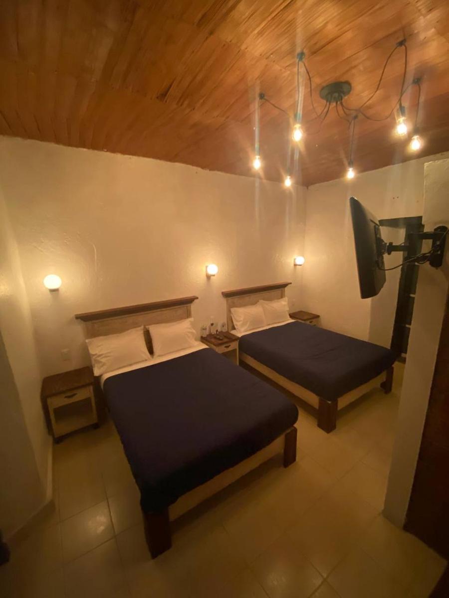 Cuarto Casa Alebrije - Hizvo